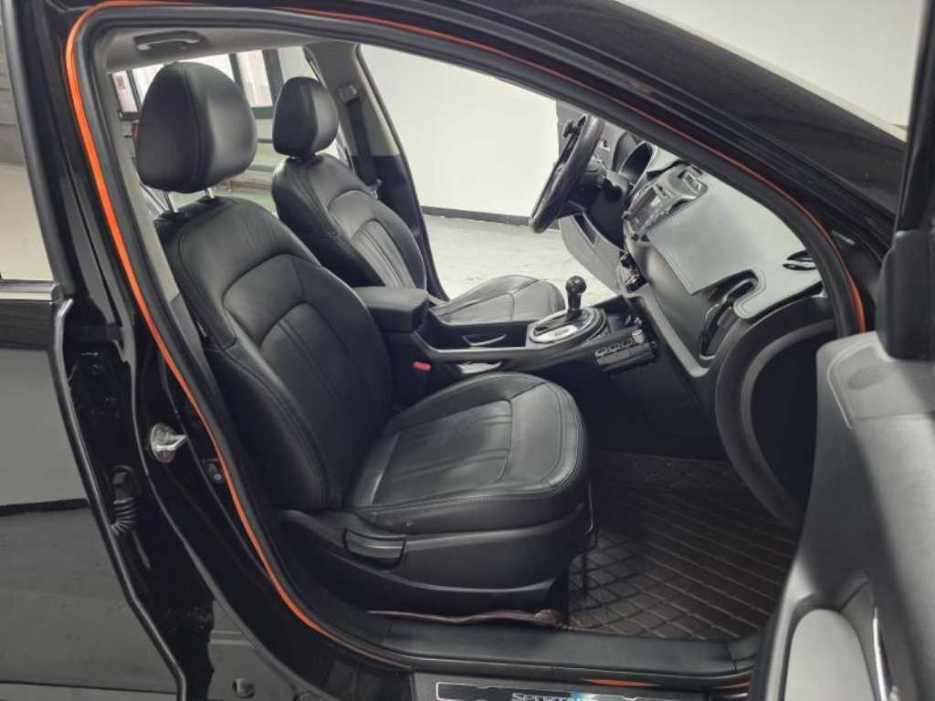 KIA Sportage - Vista 10