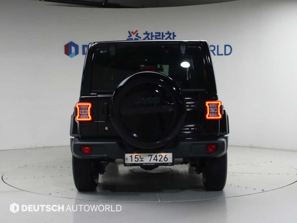Jeep Wrangler - Vista 4