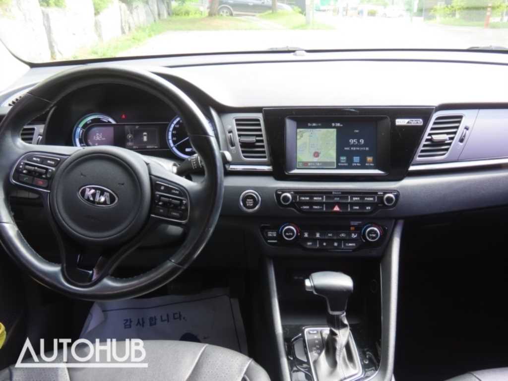 KIA Niro 2017 Gris - Importación desde Corea - HF Imports Iquique - Foto 16