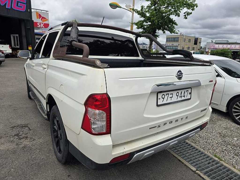Ssangyong Korando - Vista 4