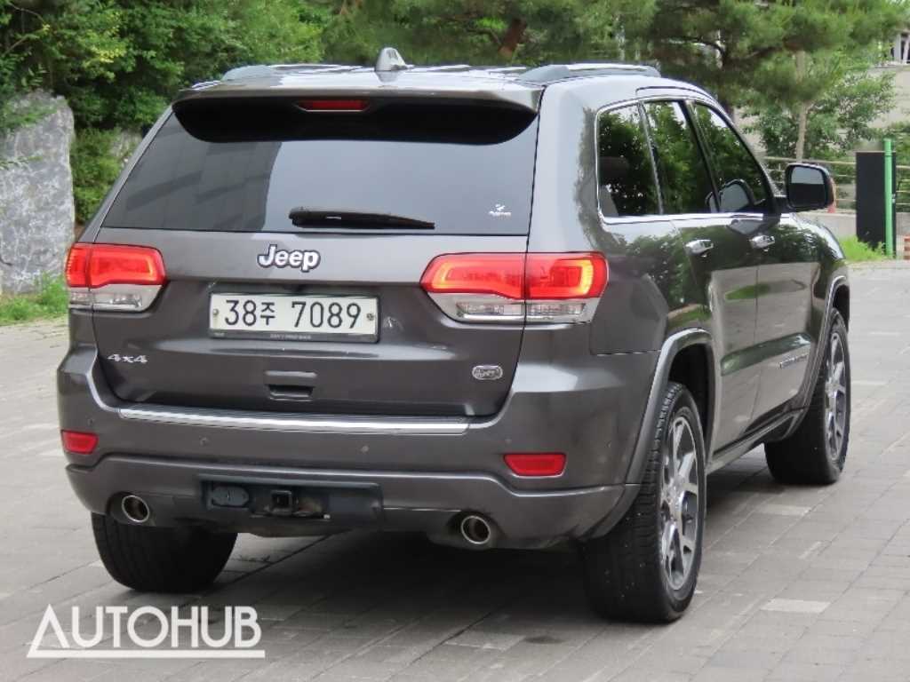 Jeep Cherokee - Vista 3