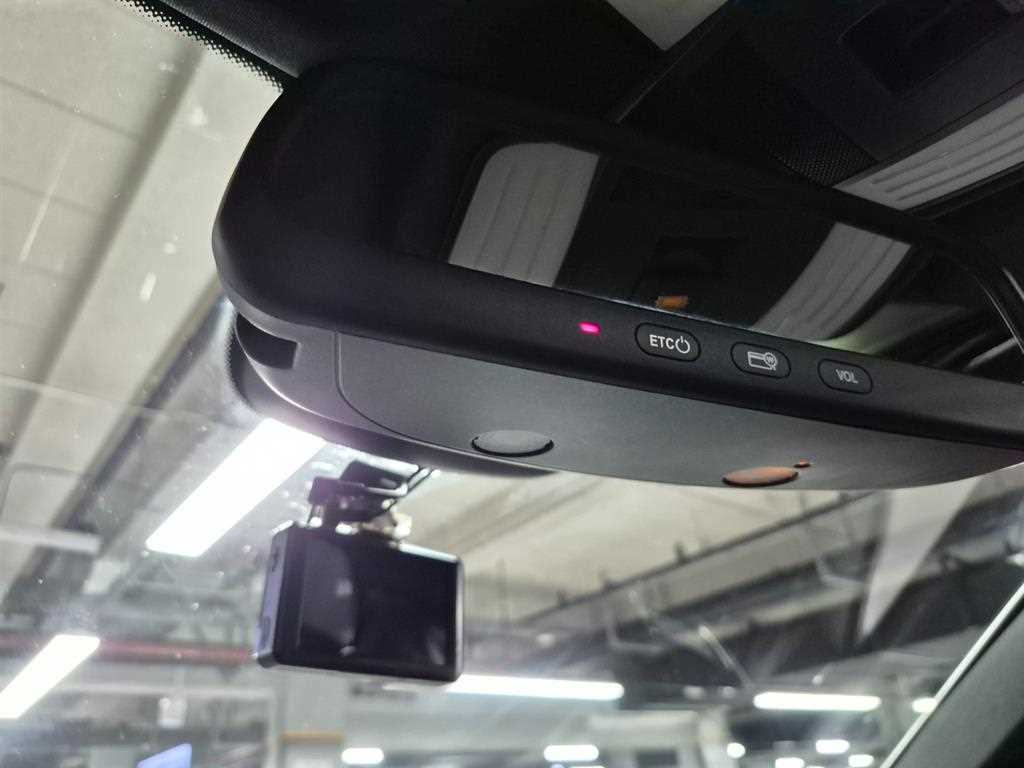 Mercedes Benz E class 2014 Plateado - Importación desde Corea - HF Imports Iquique - Foto 13