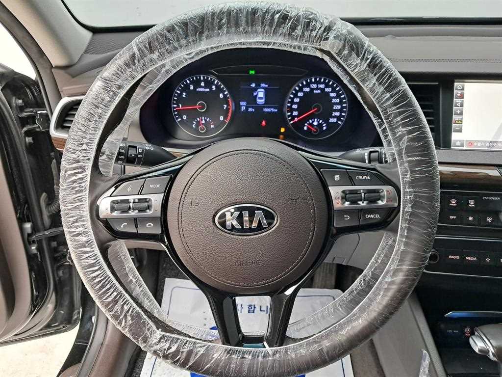 KIA K7 - Vista 7