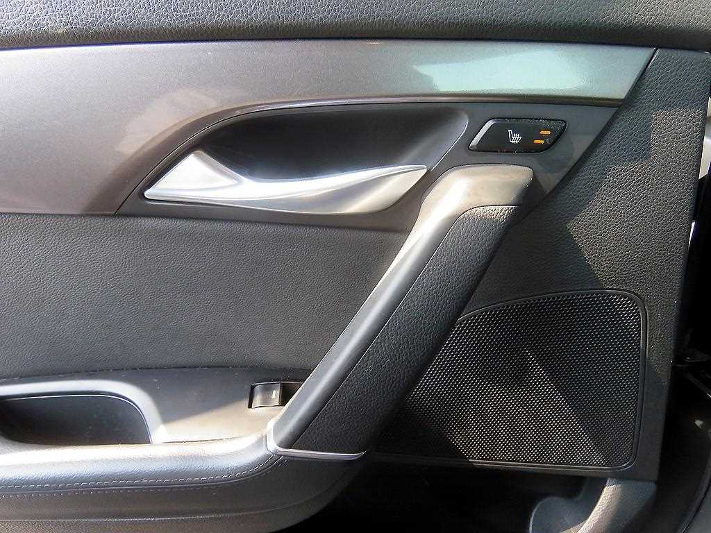 HYUNDAI i40 - Vista 9