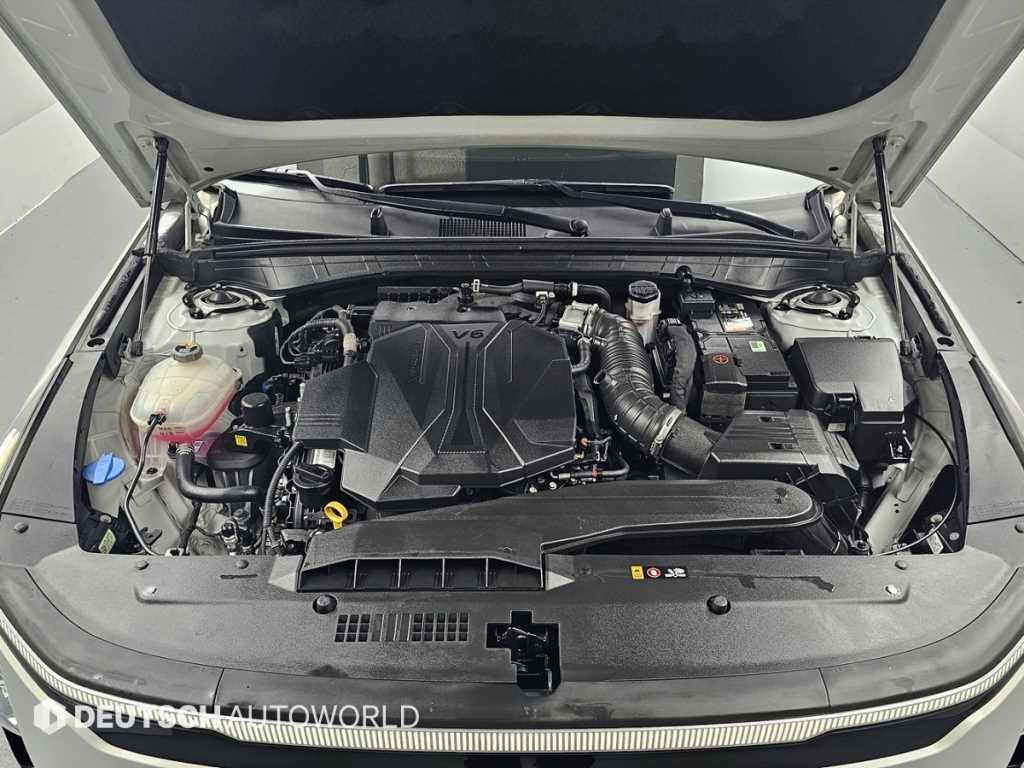 KIA K8 - Vista 6