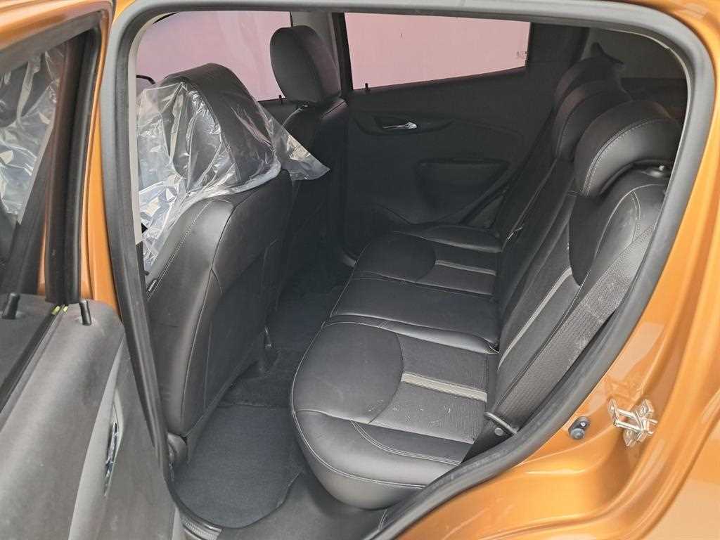 Chevrolet Spark - Vista 11