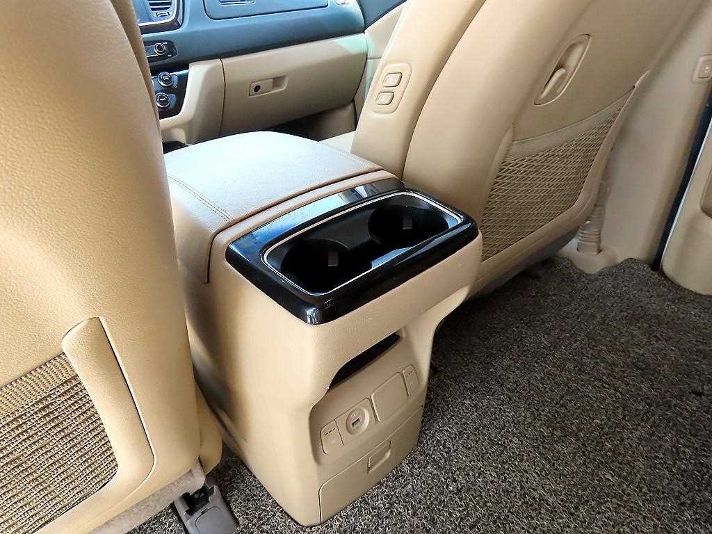 KIA Carnival 2019 Blanco - Importación desde Corea - HF Imports Iquique - Foto 16