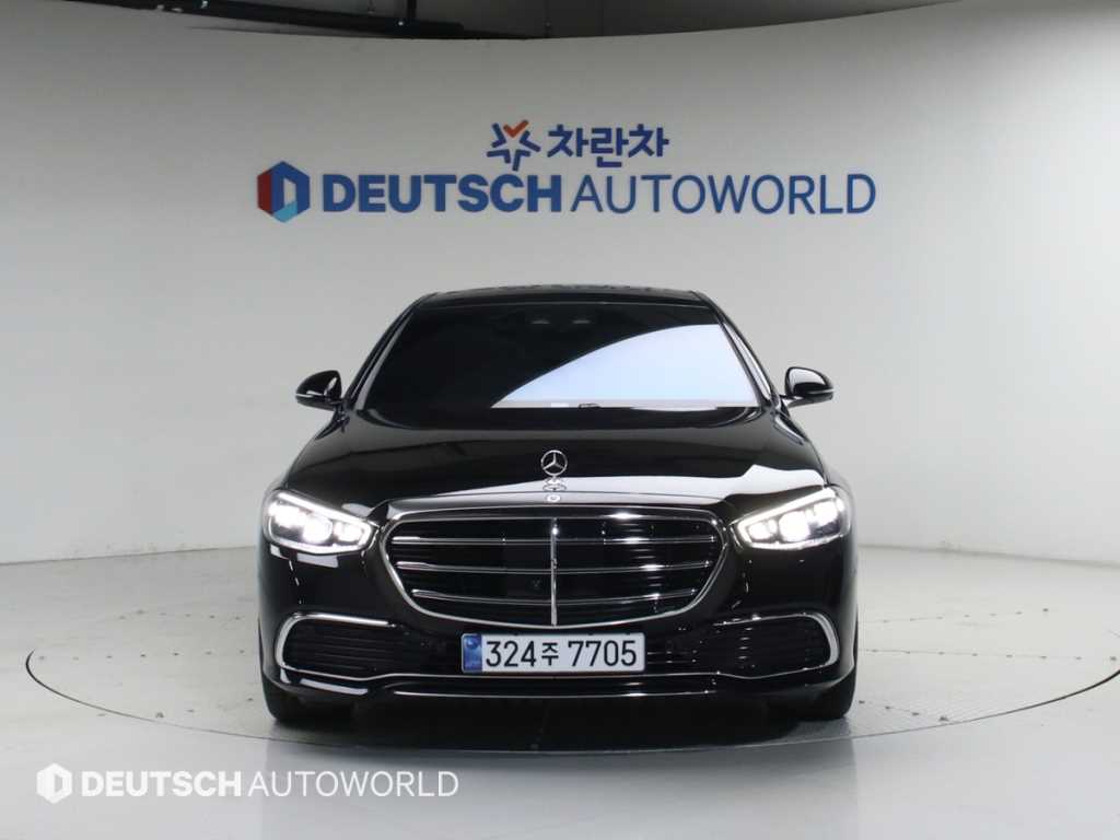 Mercedes Benz S Class - Vista 3