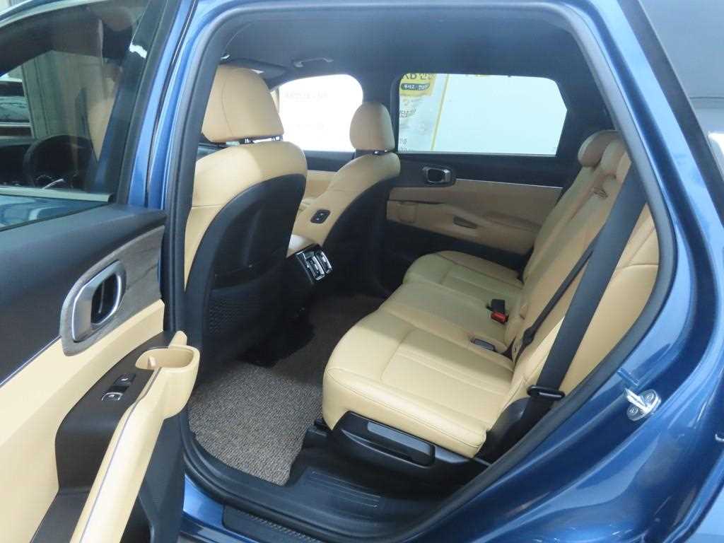 KIA Sorento - Vista 6