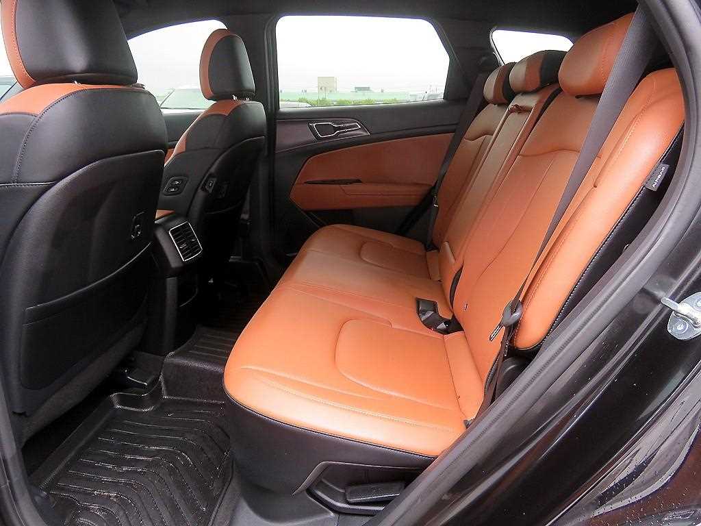 KIA Sportage - Vista 8