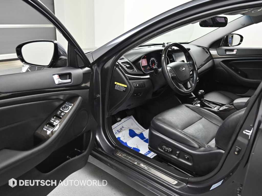 KIA K7 - Vista 11