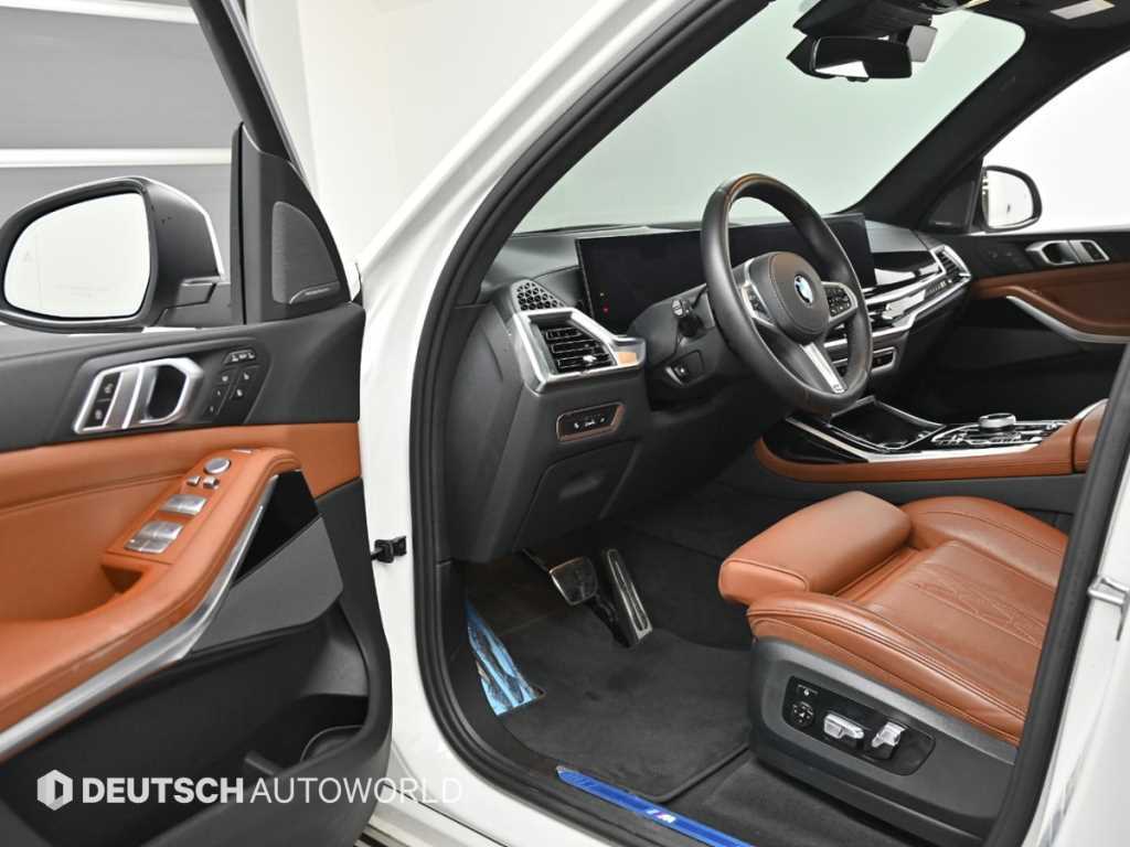 BMW X7 - Vista 10