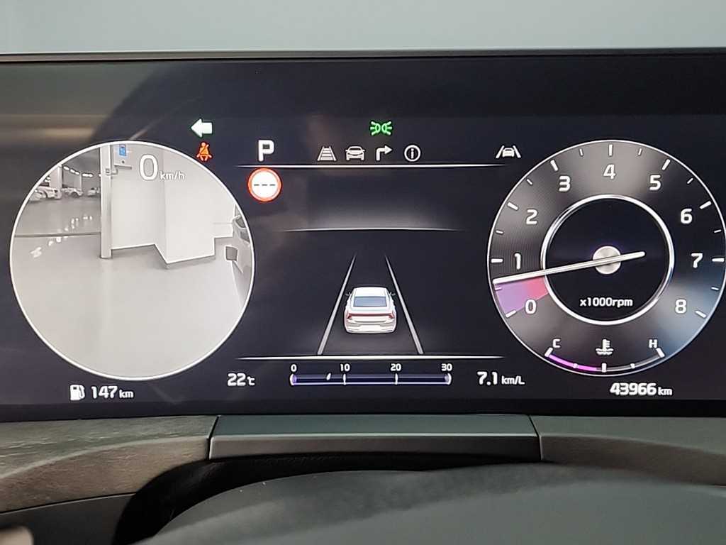 KIA K8 - Vista 6