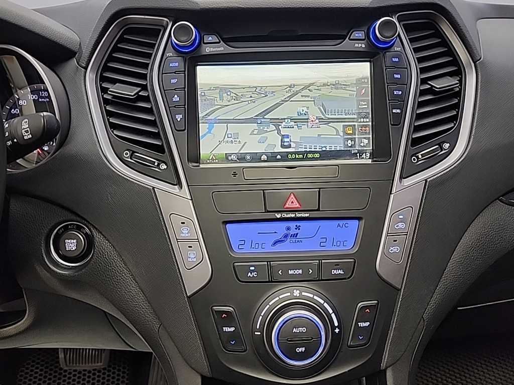 HYUNDAI Santa Fe - Vista 10