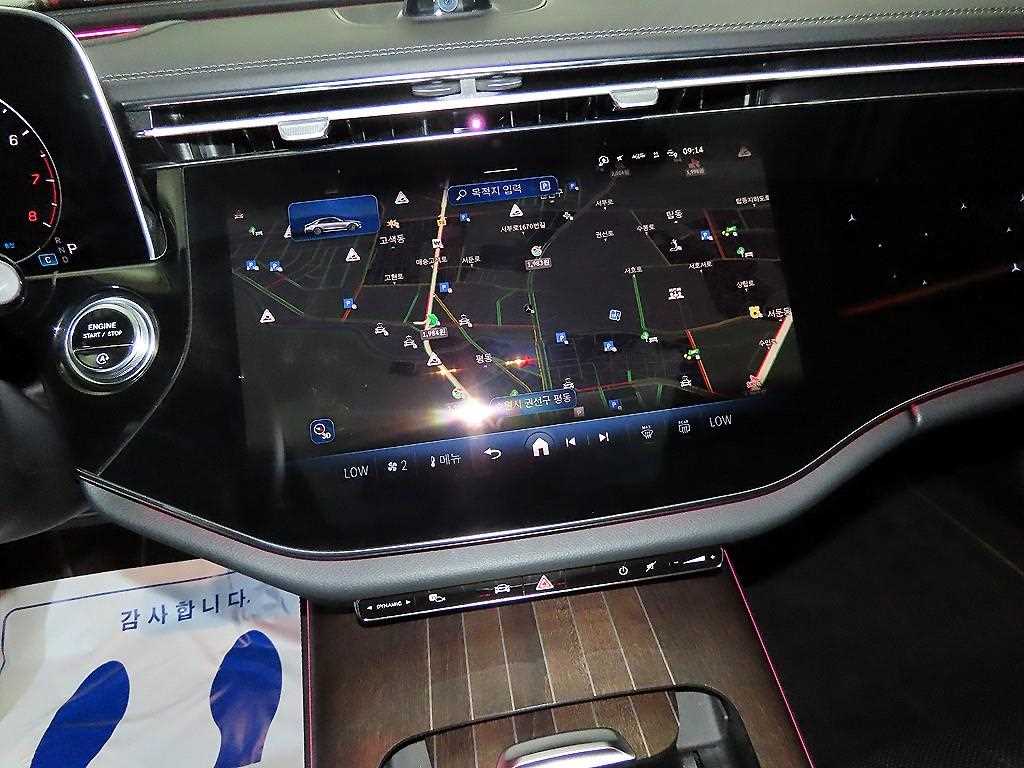 Mercedes Benz E class - Vista 11