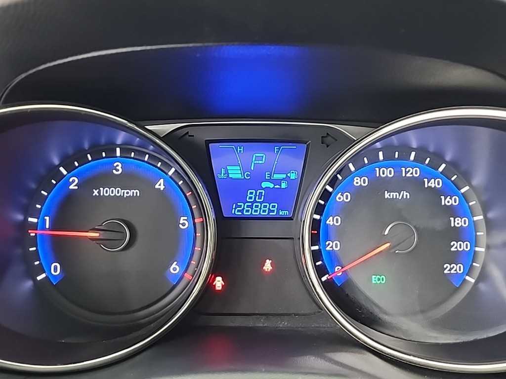 HYUNDAI Tucson - Vista 6