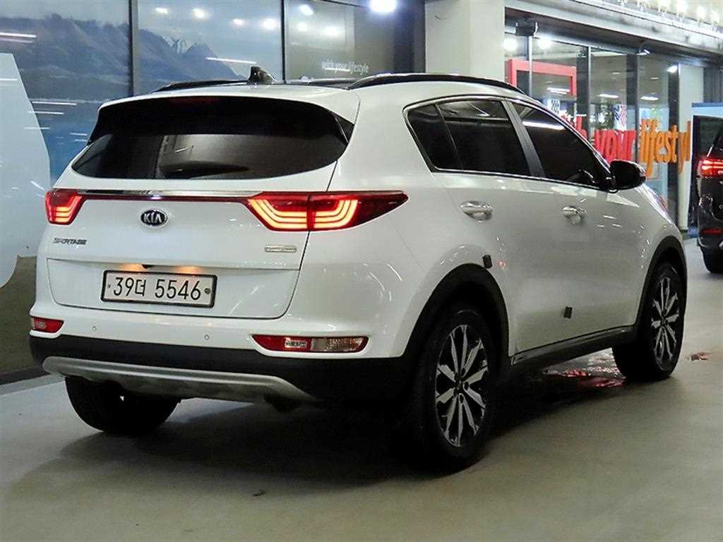 KIA Sportage - Vista 4