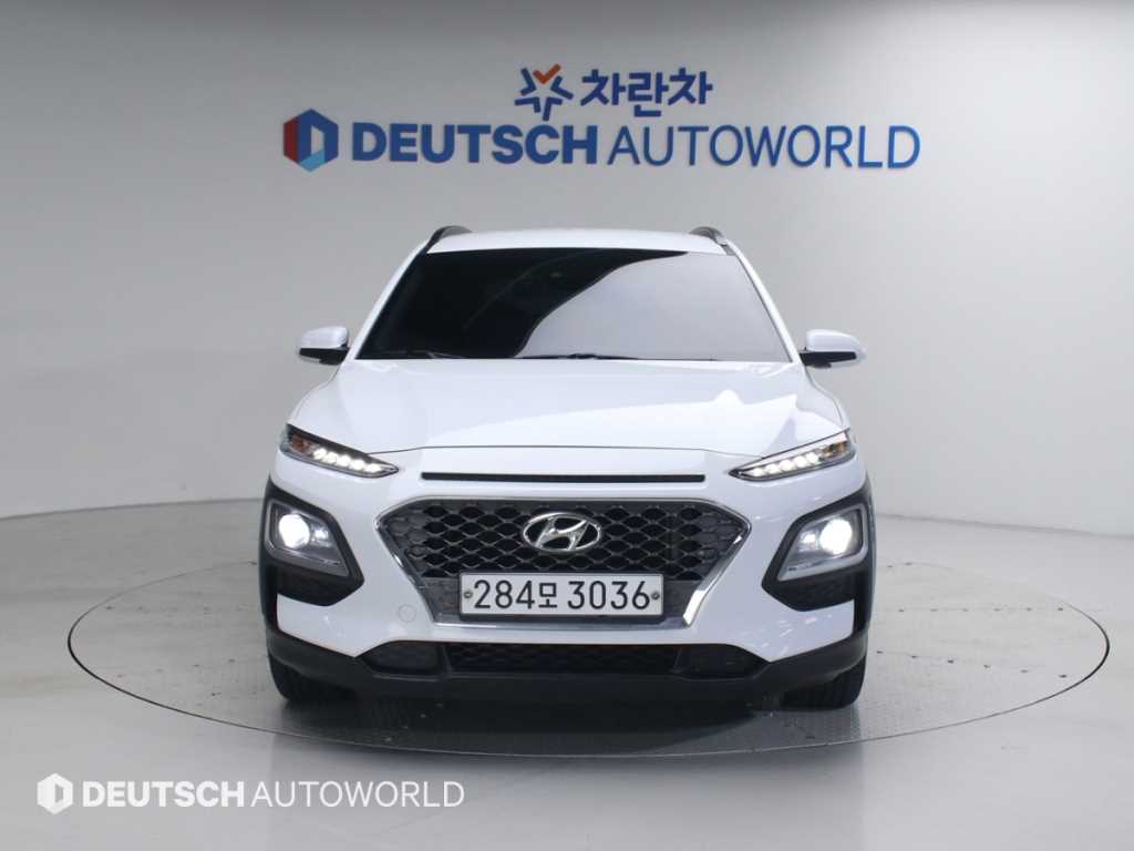 HYUNDAI Kona - Vista 3