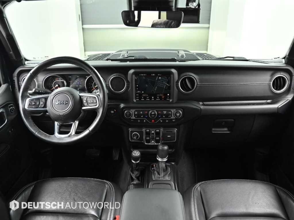Jeep Wrangler - Vista 7