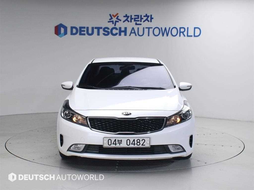 KIA K3 - Vista 3