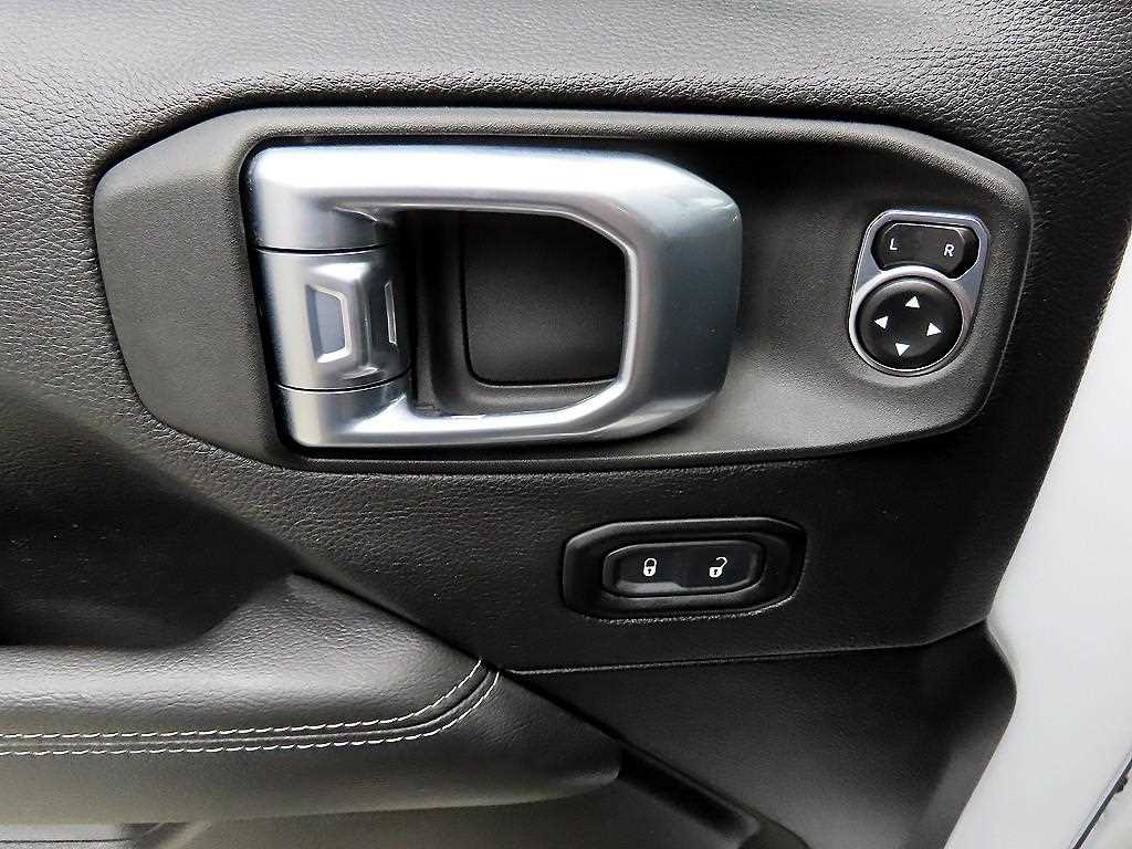 Jeep Wrangler - Vista 11