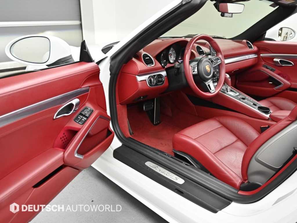 Porsche 718 - Vista 11