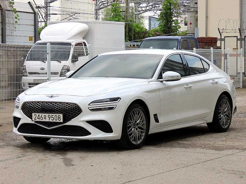 Genesis G70 - Vista 2