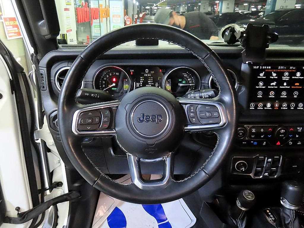 Jeep Wrangler - Vista 8