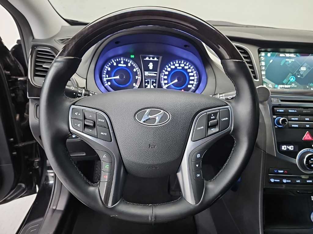 HYUNDAI Grandeur - Vista 9