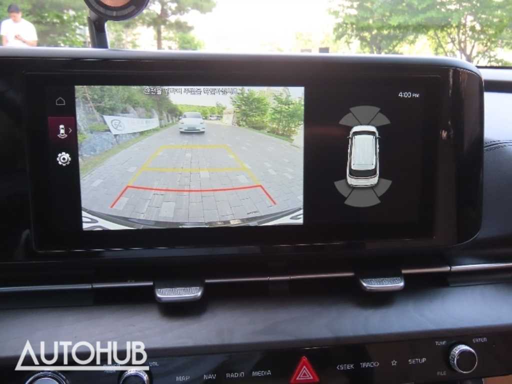 KIA Carnival - Vista 10