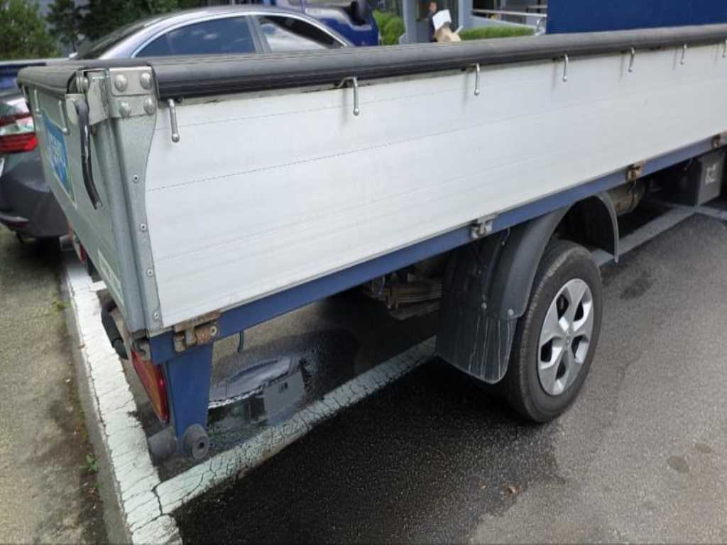 Small Truck Cargo (small) - Vista 2
