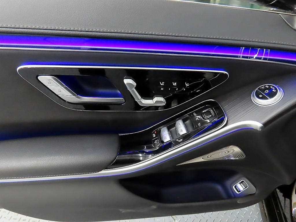 Mercedes Benz S Class - Vista 11