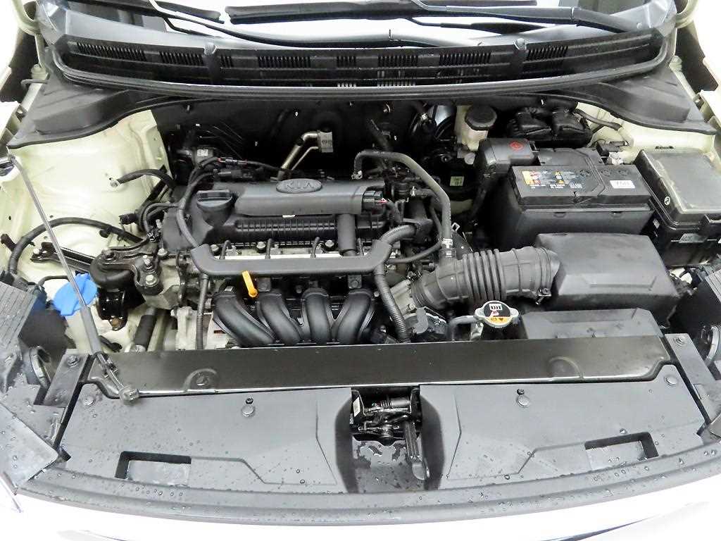 KIA Stonic 2020 Blanco - Importación desde Corea - HF Imports Iquique - Foto 20