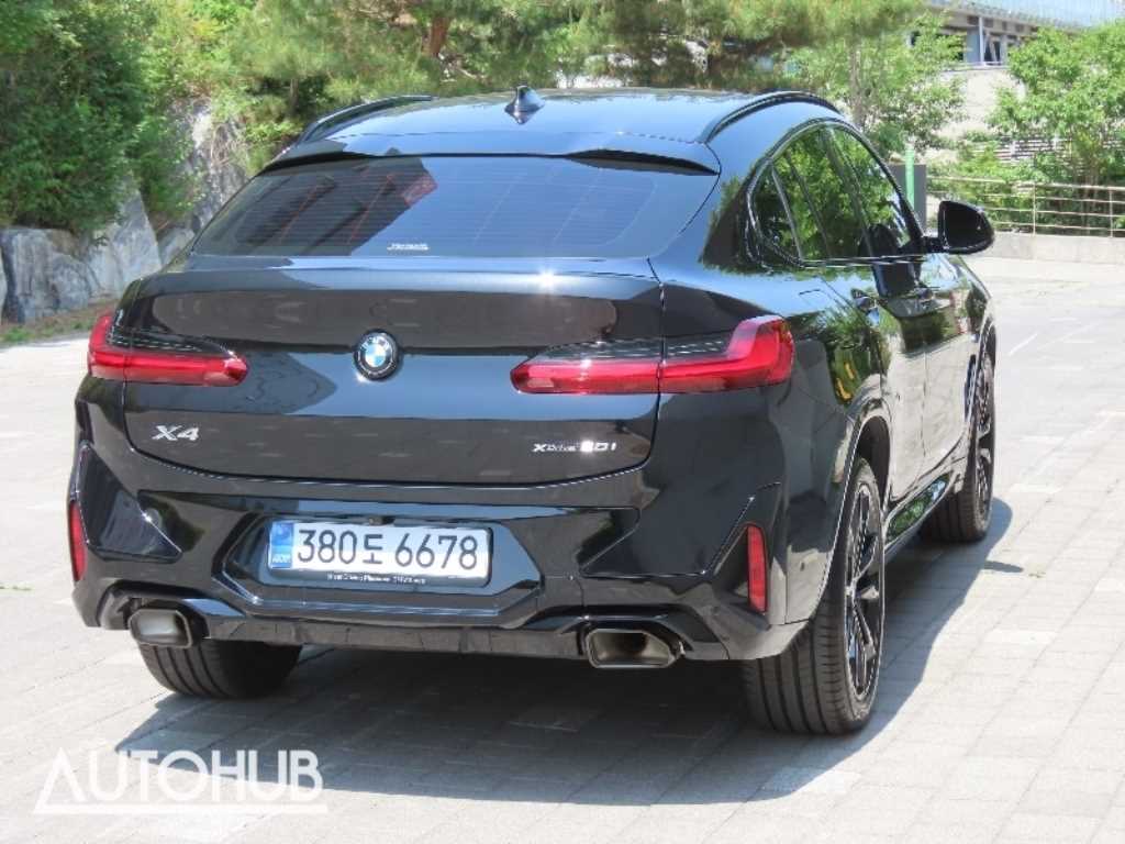 BMW X4 - Vista 3