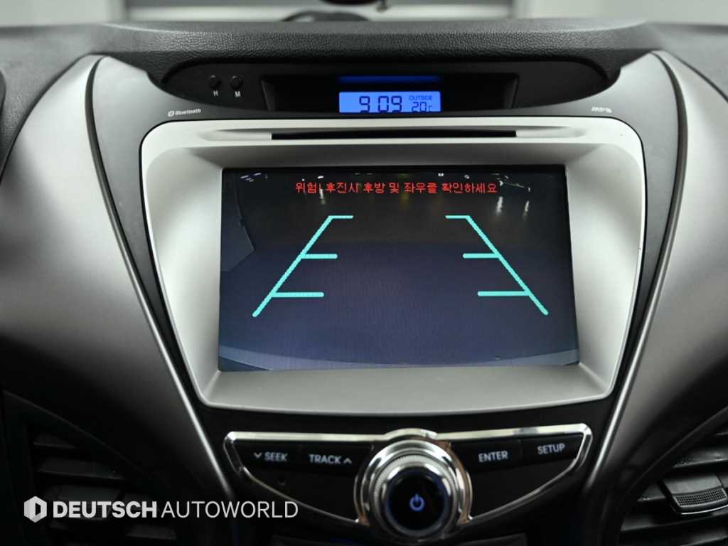 HYUNDAI Avante 2011 Plateado - Importación desde Corea - HF Imports Iquique - Foto 15