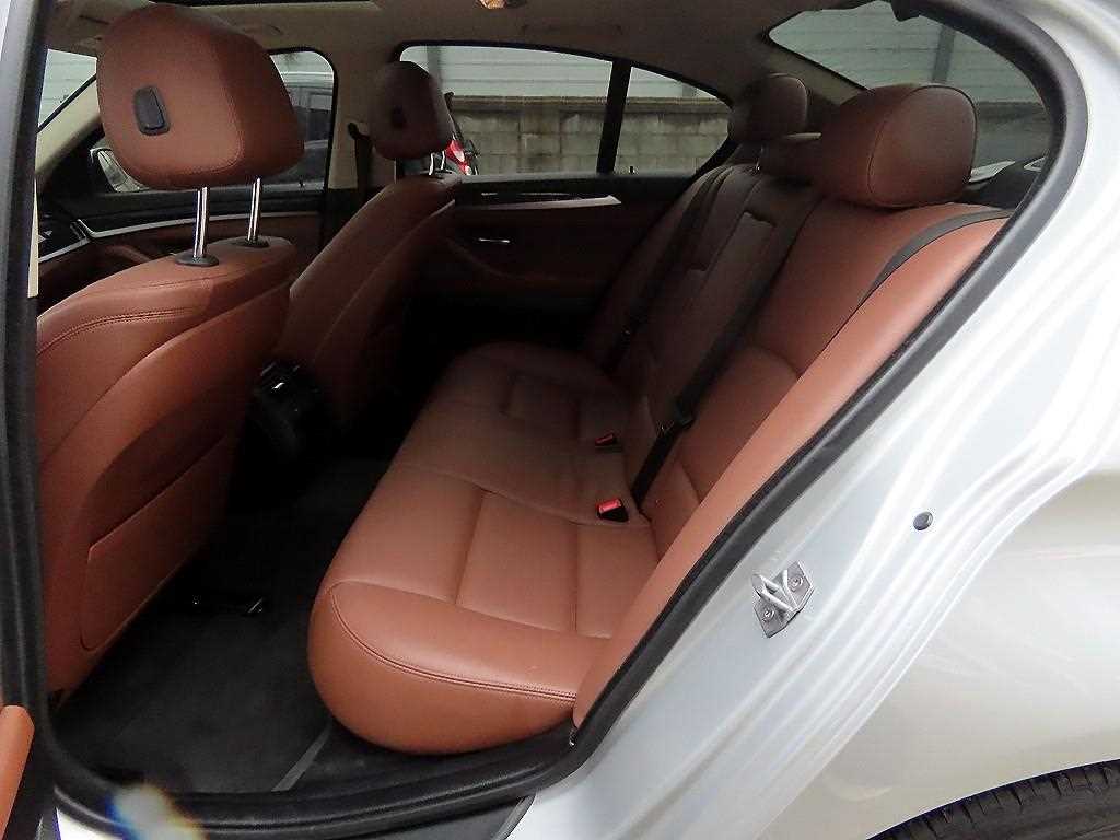 BMW 5 Series - Vista 6