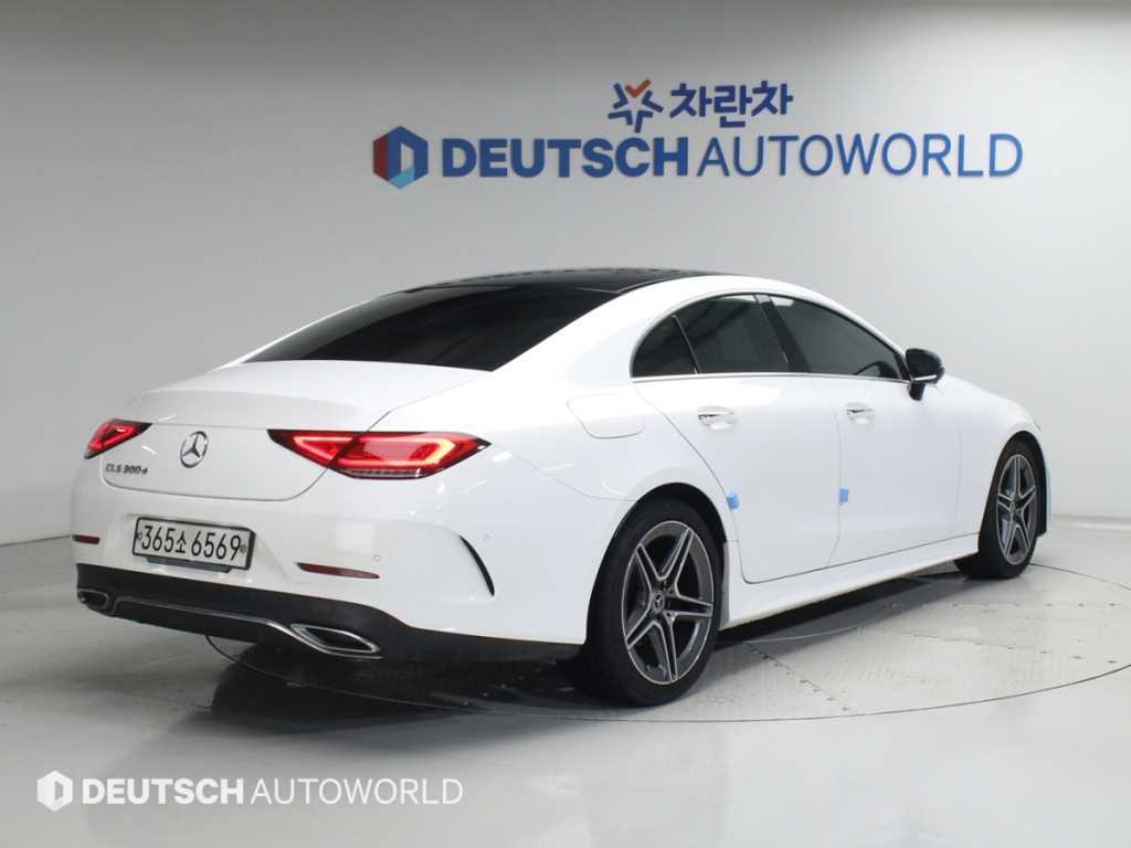 Mercedes Benz CLS Class - Vista 2