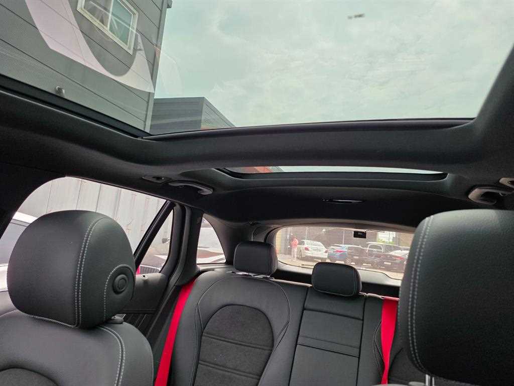 Mercedes Benz GLC Class 2018 Blanco - Importación desde Corea - HF Imports Iquique - Foto 13