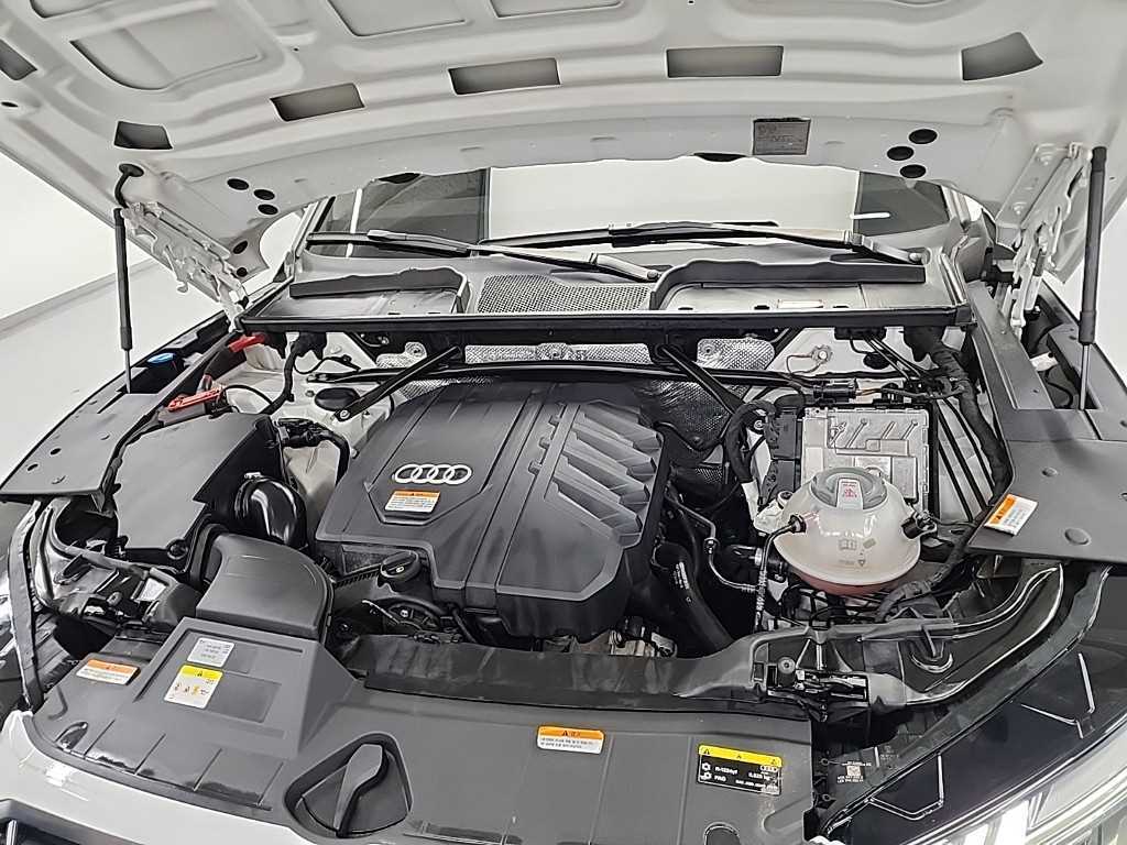 Audi Q5 - Vista 5
