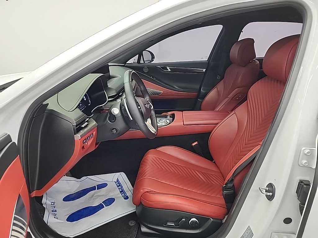 Genesis G80 - Vista 11