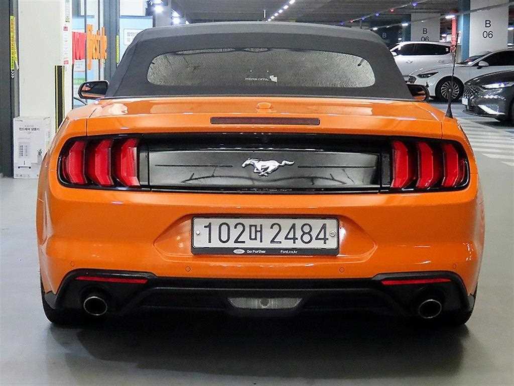 Ford Mustang - Vista 5