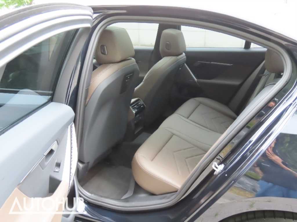 BMW 5 Series 2024 - Importación desde Corea - HF Imports Iquique - Foto 15