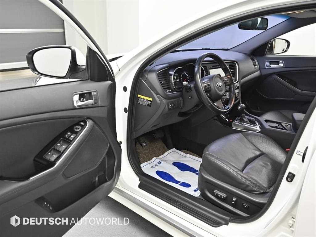 KIA K5 - Vista 11