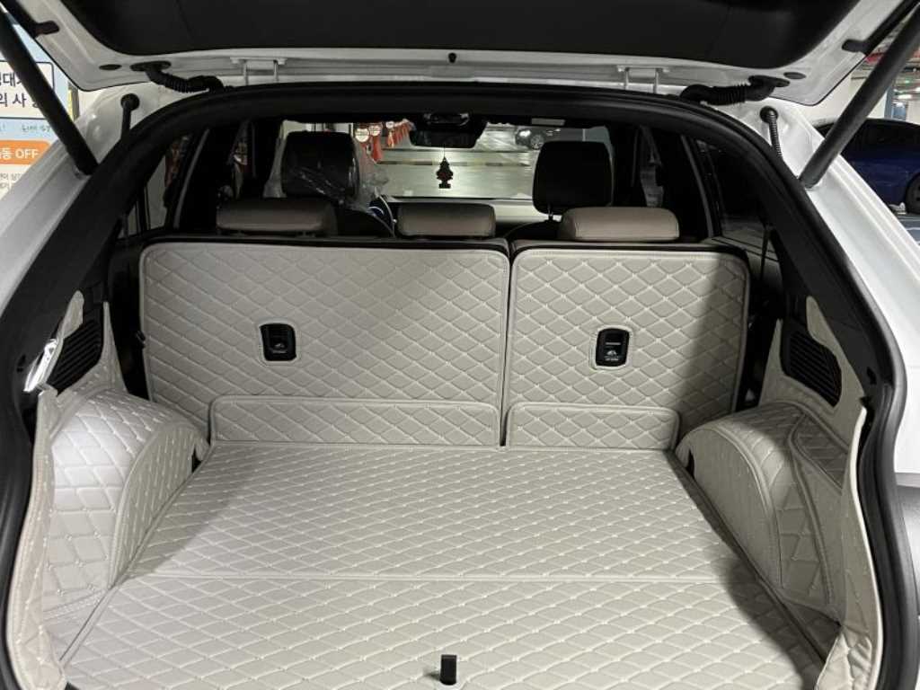 HYUNDAI Ioniq 5 - Vista 6