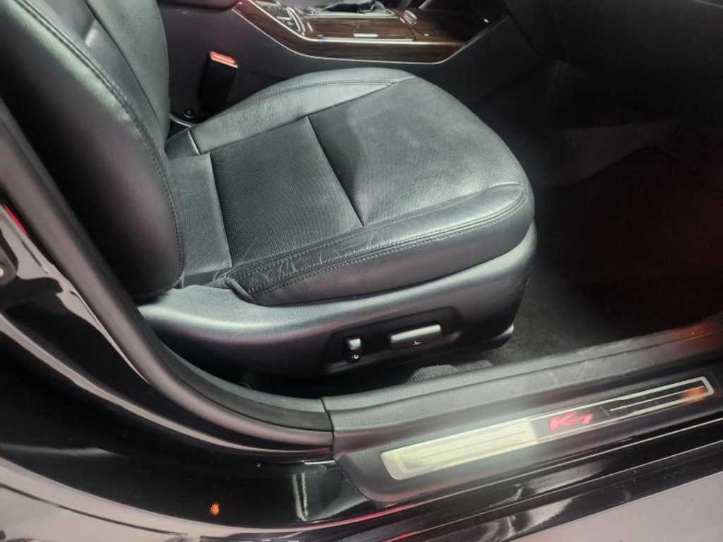 KIA K7 - Vista 9