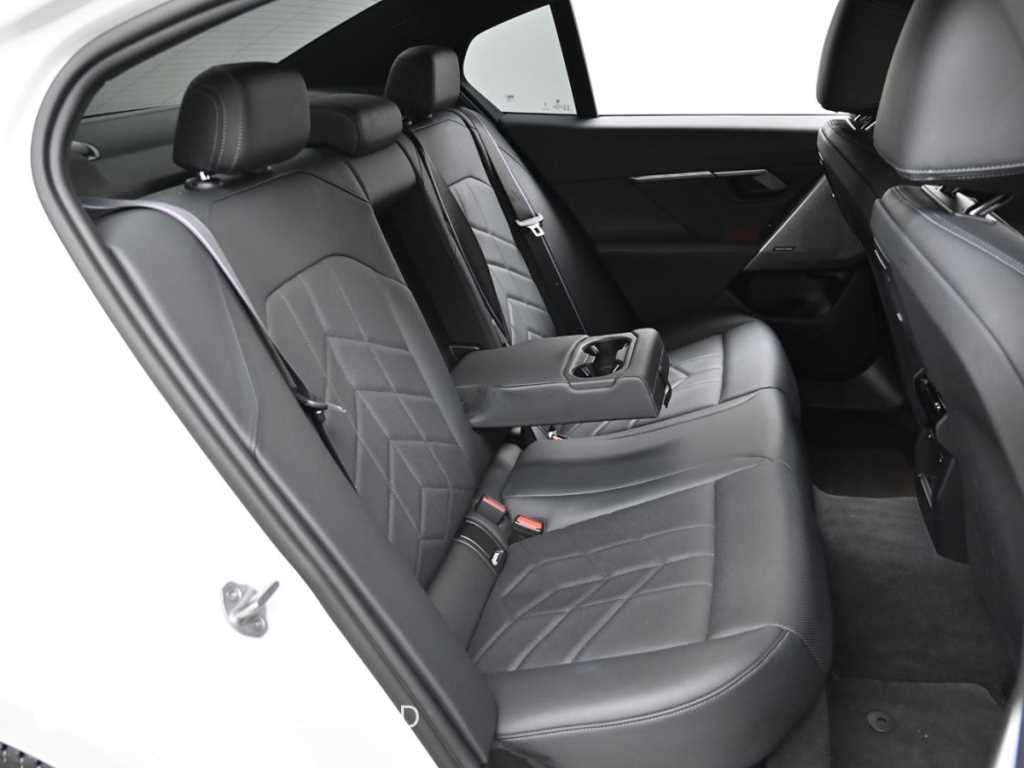 BMW 5 Series - Vista 12
