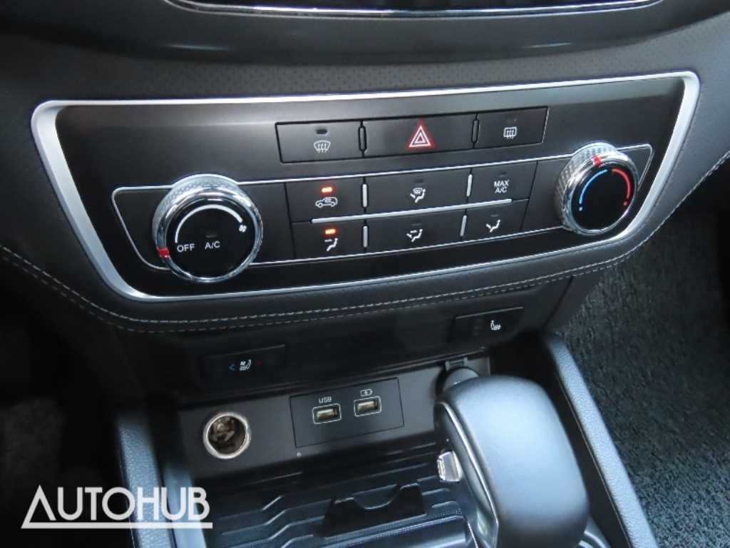 Ssangyong Rexton - Vista 8