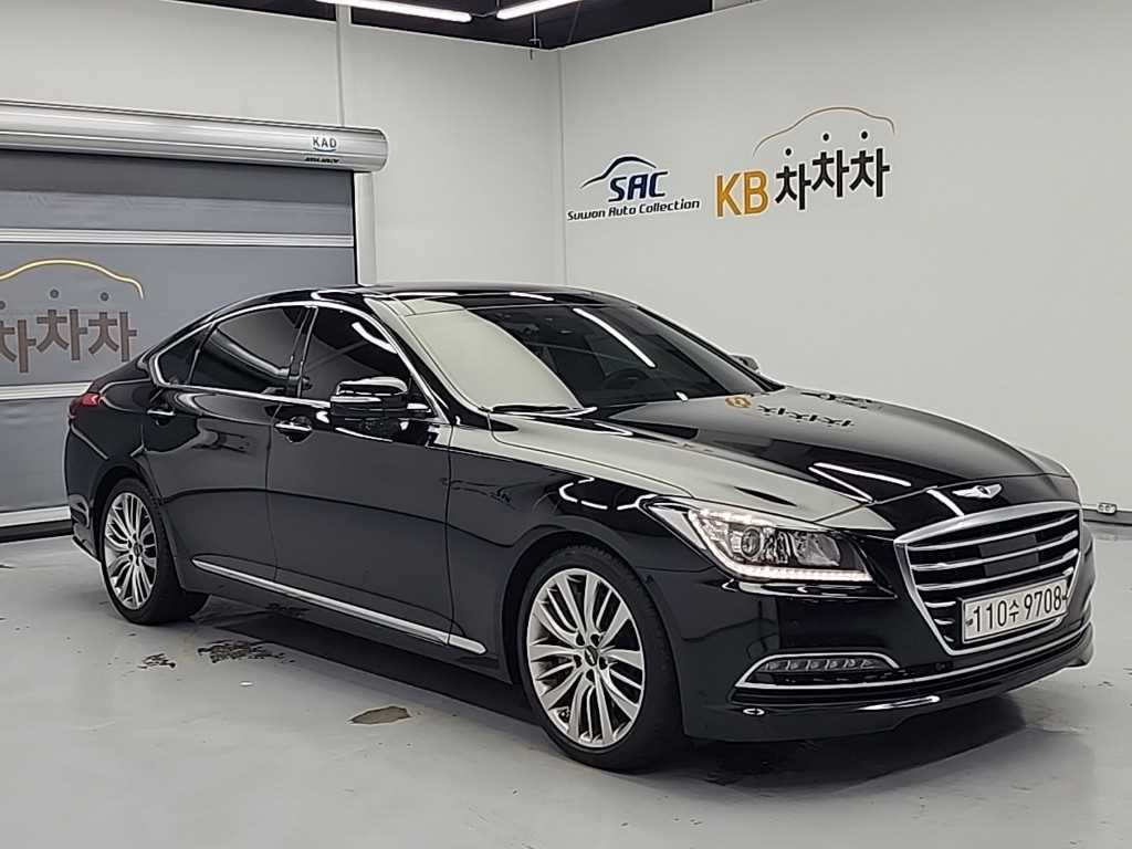 HYUNDAI Genesis - Vista 4