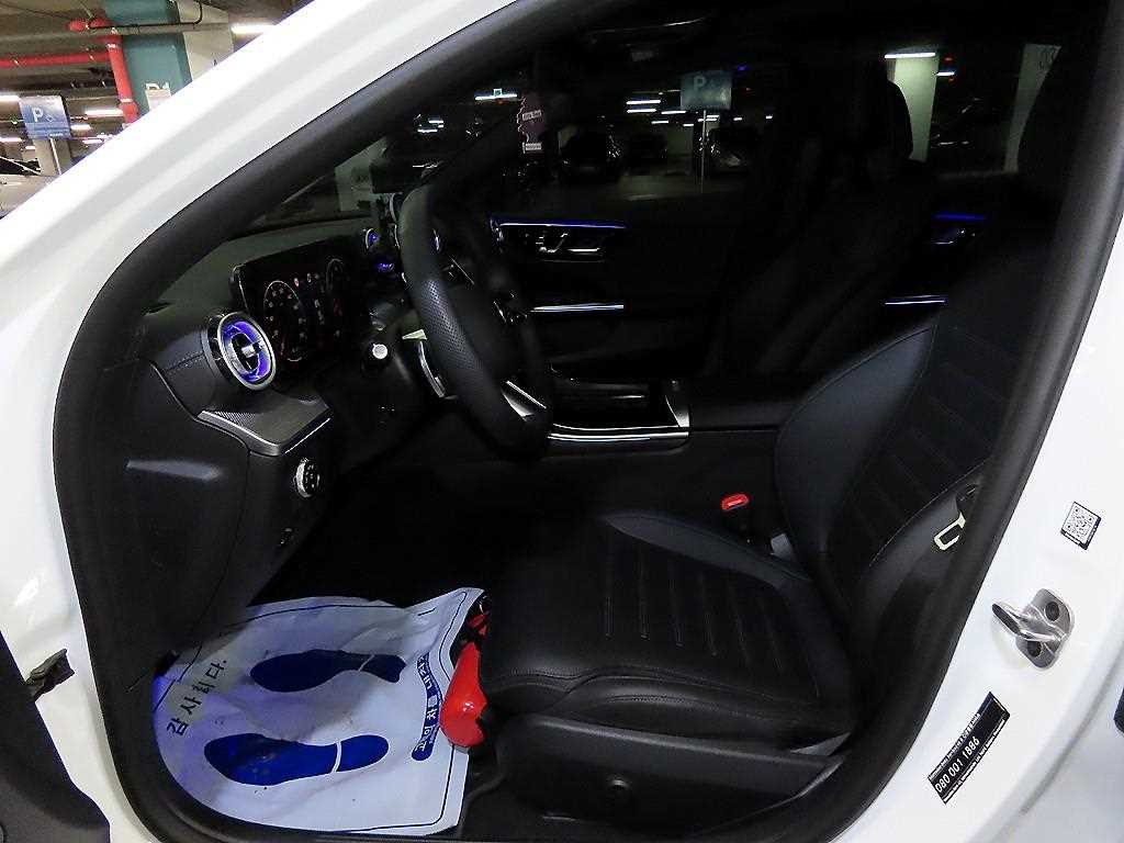 Mercedes Benz C Class - Vista 6