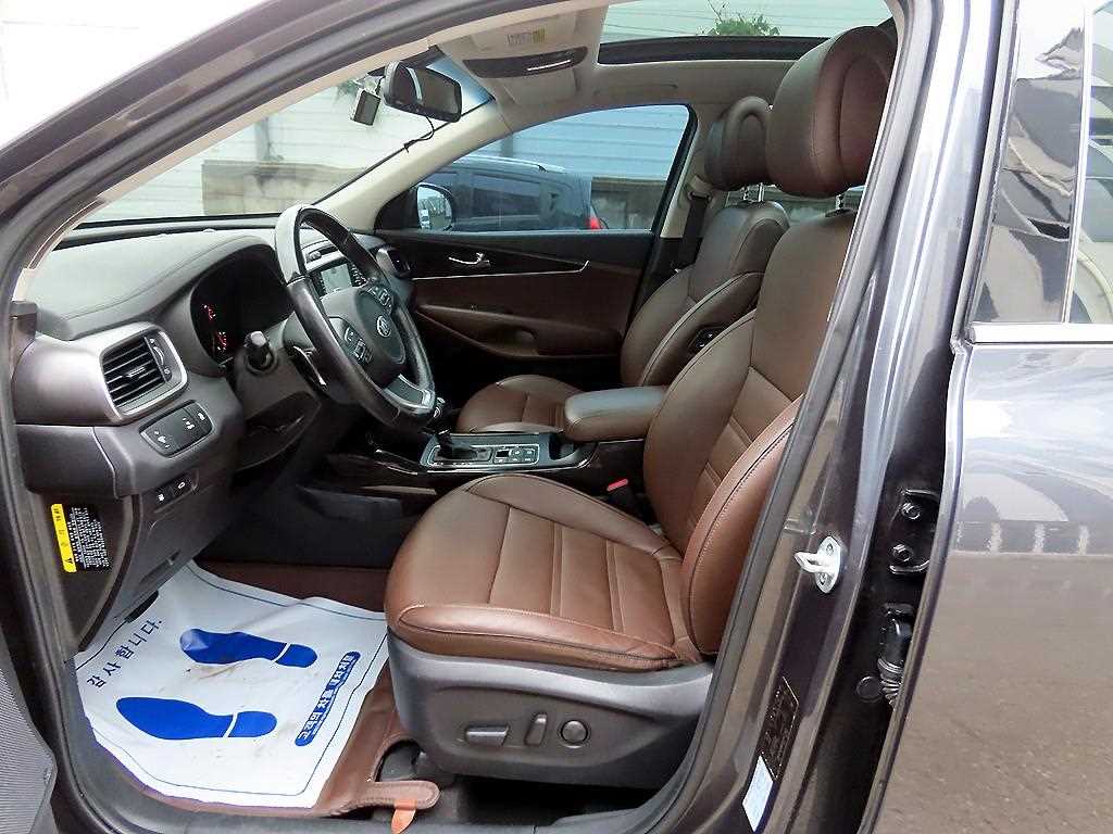 KIA Sorento - Vista 5